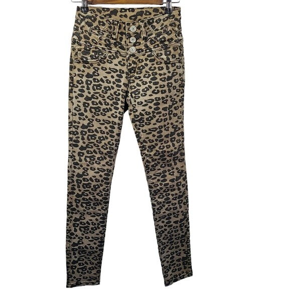 Almost Famous Animal Print Mid Rise Skinny Jean 1 - Picture 1 of 8
